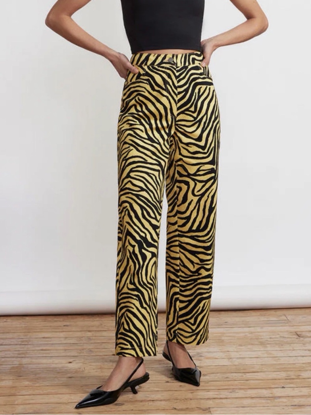 C&A Camel And Black Tiger Print High Waist Wide Leg Pants Size 12/14